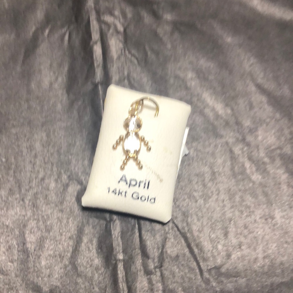 Women’s *14k* gold Boy April Pendent *FINAL PRICE*